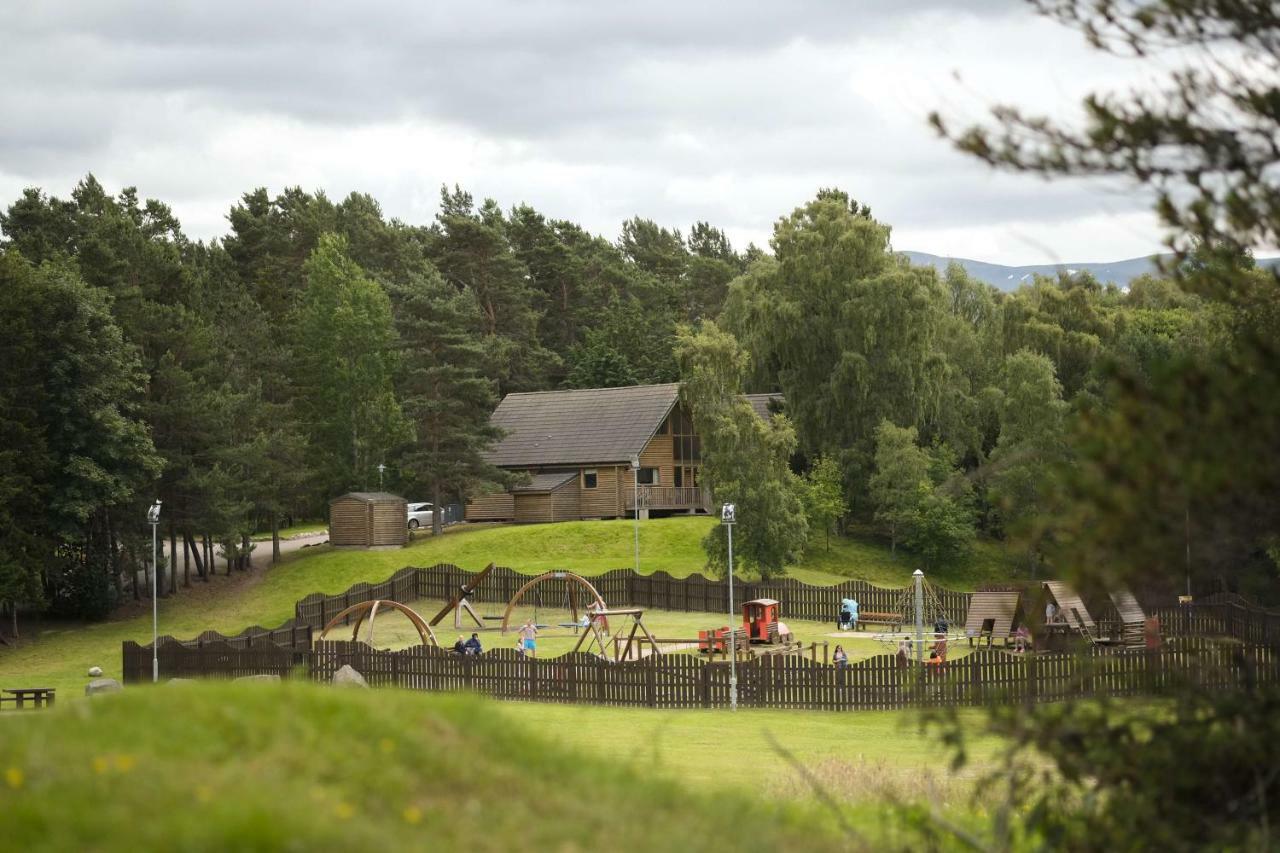 Macdonald Woodland Lodges At Macdonald Aviemore Resort ภายนอก รูปภาพ