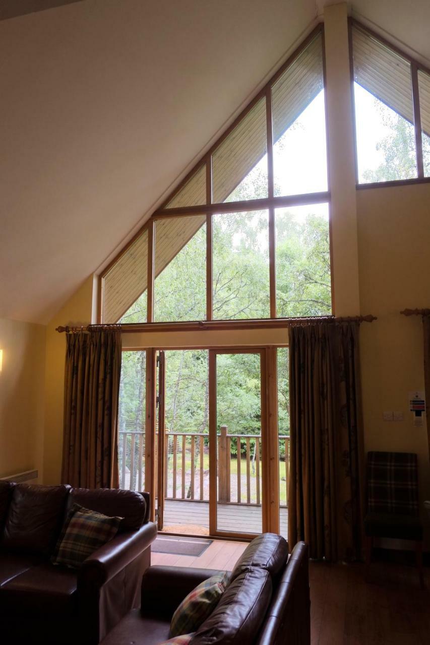 Macdonald Woodland Lodges At Macdonald Aviemore Resort ภายนอก รูปภาพ